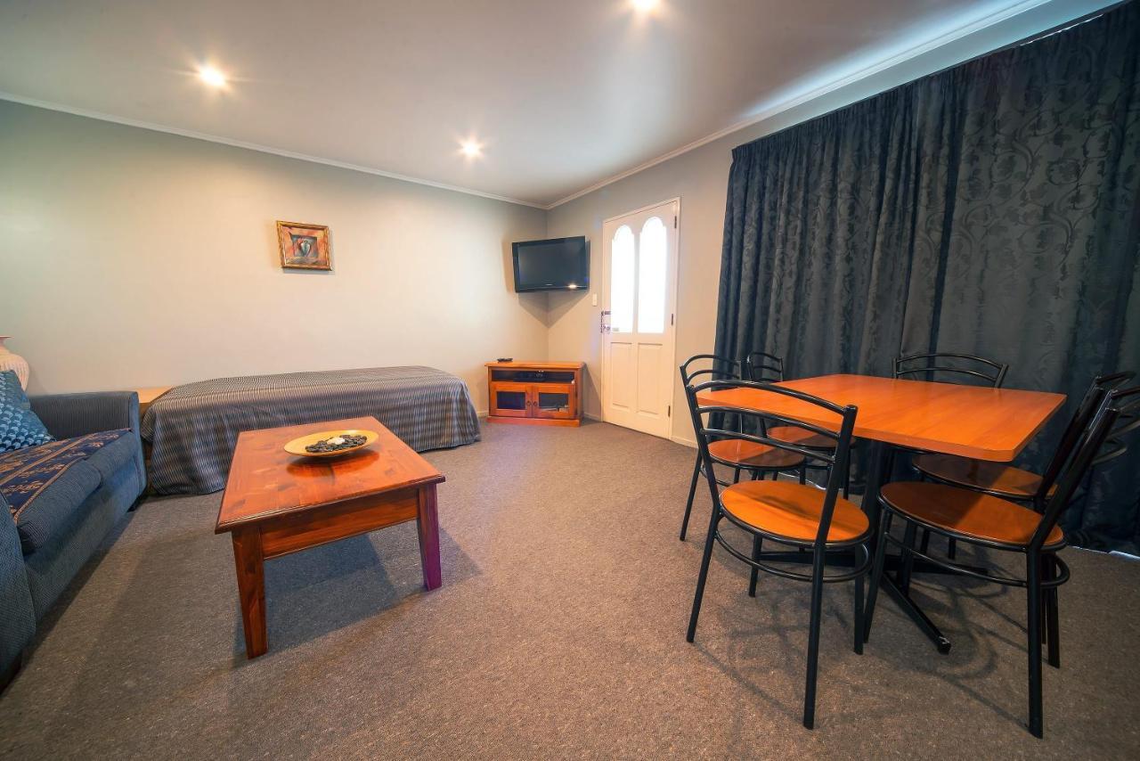 Coronation Park Holiday Park Ashburton Eksteriør bilde